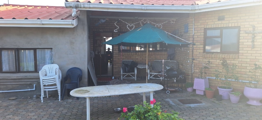 3 Bedroom Property for Sale in Dana Bay Western Cape